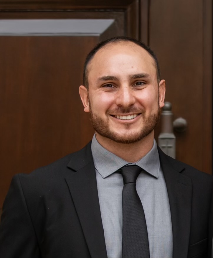 Miguel Mendoza Headshot